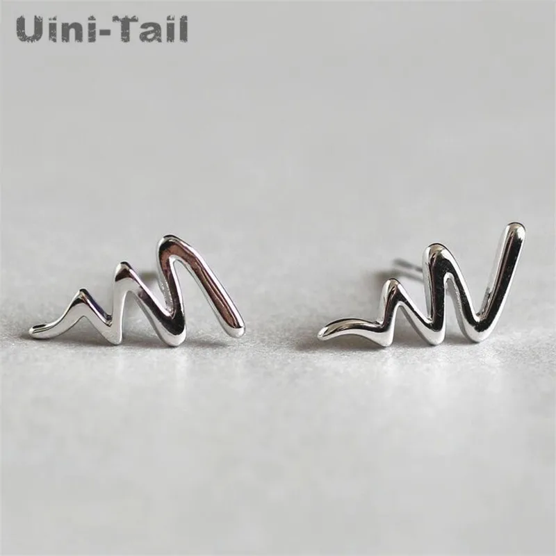 Original Design 925 Sterling Silver Curves Heart Beat Earrings Simple Lightning Line Earrings Fashion Trends High Quality
Original Design 925 Sterling Silver Curves Heart Beat Earrings Simple Lightning Line Earrings Fashion Trends High Quality