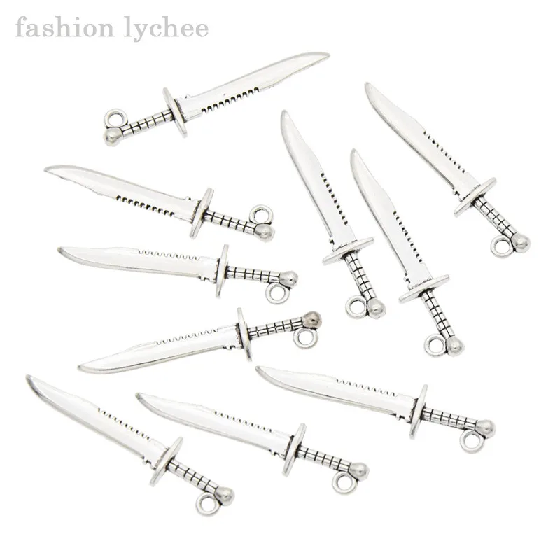 fashion lychee 10pcs Hot Sale Charms Knife Sword Tibetan Silver Beads Pendant DIY Bracelet Necklace Jewelry Making
fashion lychee 10pcs Hot Sale Charms Knife Sword Tibetan Silver Beads Pendant DIY Bracelet Necklace Jewelry Making