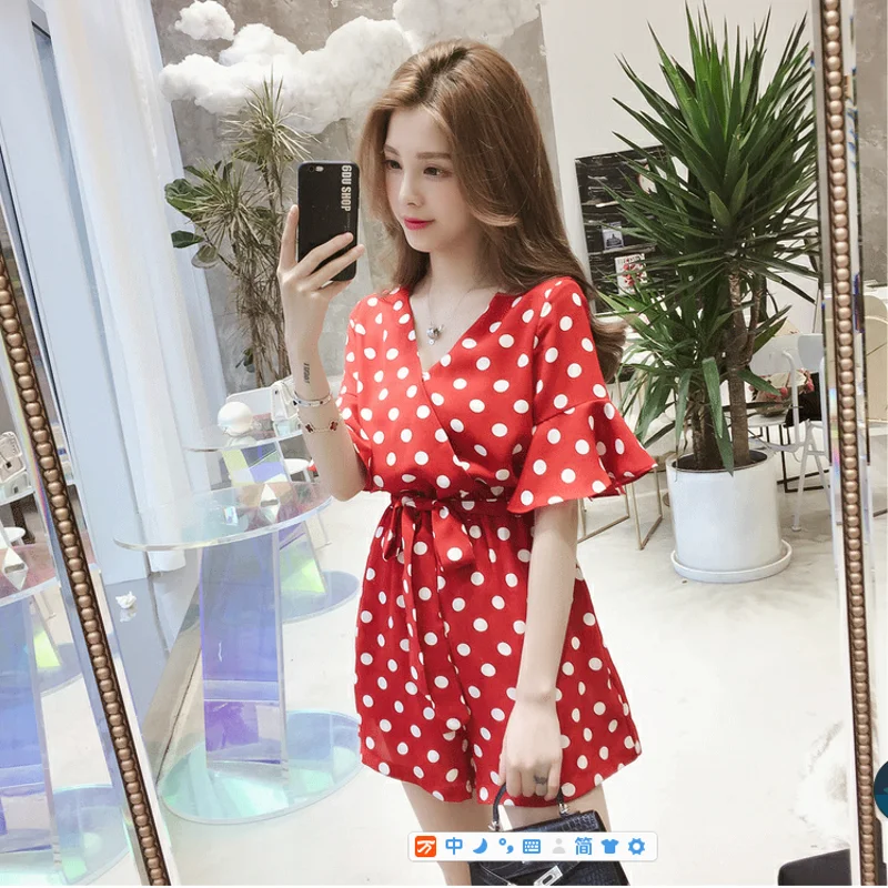 Summer Dot jumpsuit women Beach Style Sexy bodysuit V-neck playsuit Short sleeve catsuit Chiffon Playsuit Ladies Jumpsuit
Summer Dot jumpsuit women Beach Style Sexy bodysuit V-neck playsuit Short sleeve catsuit Chiffon Playsuit Ladies Jumpsuit