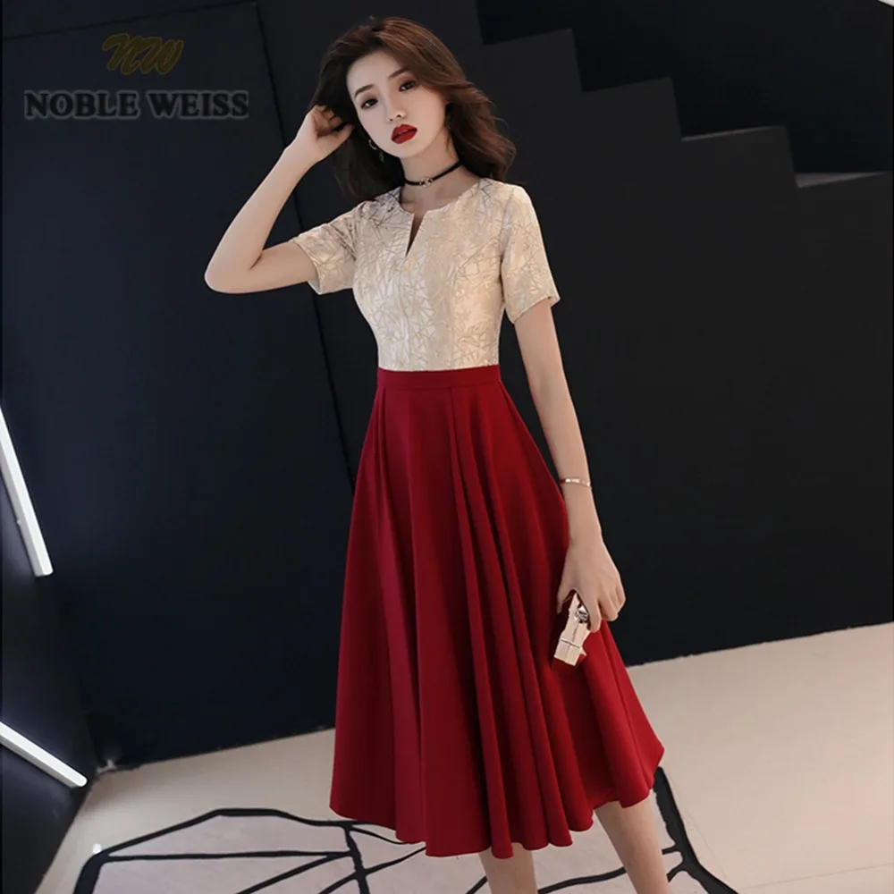 prom dresses v-neck a-line knee-length prom gown sexy satin prom dresses with short sleeves lace-up back party dress
prom dresses v-neck a-line knee-length prom gown sexy satin prom dresses with short sleeves lace-up back party dress