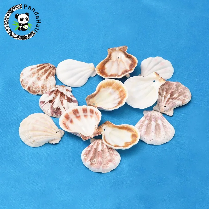 Pandahall Dyed Goldenrod Sea Shell Beads for Jewelry Making about 90pcs/500g,39~45mm long, 37~42mm wide, 6~7mm thick, Hole: 2mm
Pandahall Dyed Goldenrod Sea Shell Beads for Jewelry Making about 90pcs/500g,39~45mm long, 37~42mm wide, 6~7mm thick, Hole: 2mm