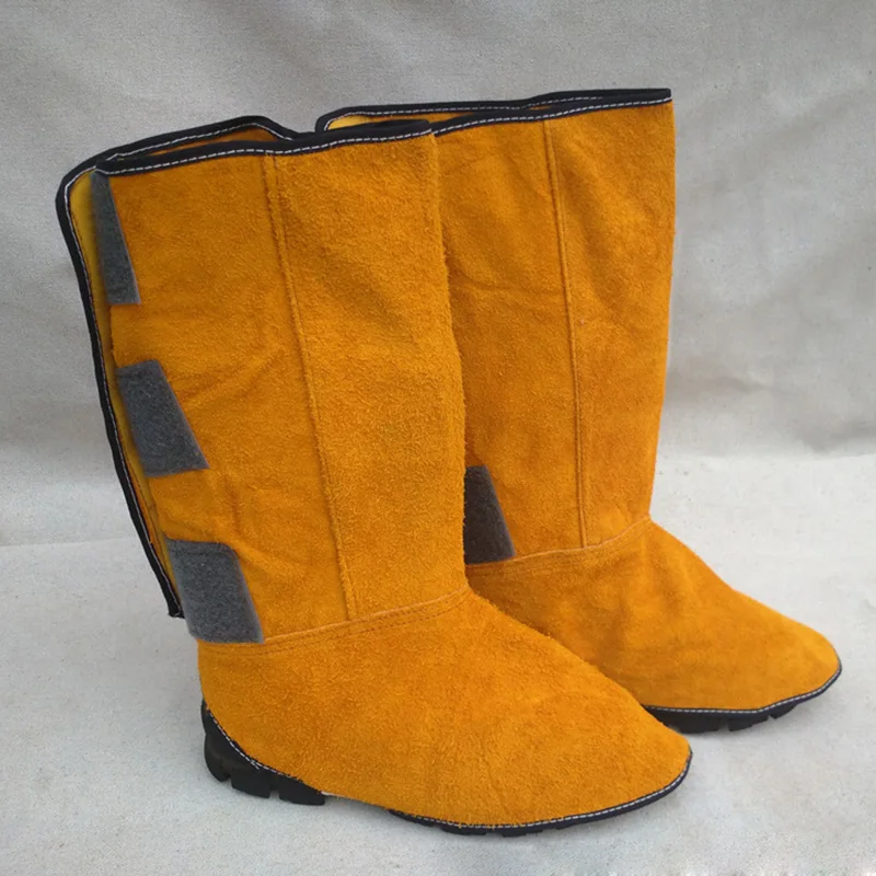 Welding Leather Shoes Cover Workplace Welder's Foots Protective Cover Flame Resistant Anti-Heat Wear Resistant cover for Welding
Welding Leather Shoes Cover Workplace Welder's Foots Protective Cover Flame Resistant Anti-Heat Wear Resistant cover for Welding