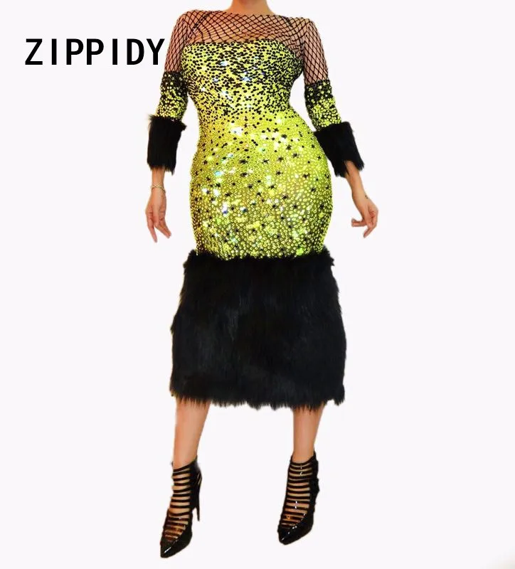 Glisten Full Rhinestones Black Feather Argyle Luxury Fashion Dress Birthday Celebrate Costume Female Singer Party Bling Dresses
Glisten Full Rhinestones Black Feather Argyle Luxury Fashion Dress Birthday Celebrate Costume Female Singer Party Bling Dresses