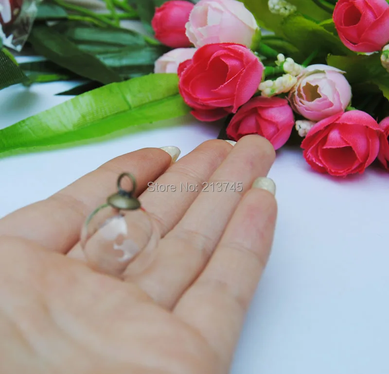 Free ship!!! good 30sets/lot 16mm*4mm(opening) glass globe bubble & 8mm bronze cap with ring set DIY Glass bottle vial pendant
Free ship!!! good 30sets/lot 16mm*4mm(opening) glass globe bubble & 8mm bronze cap with ring set DIY Glass bottle vial pendant