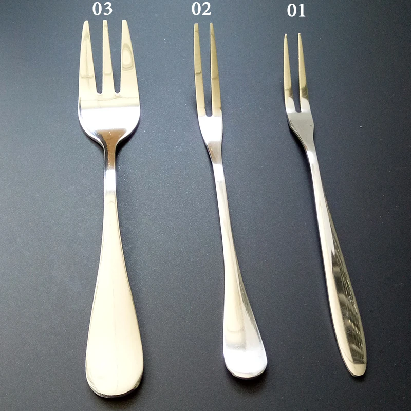 

VanKood Stainless Steel Fruit Fork Dessert Fork Eco-friendly Two Tooth Dinner Forks Fork Western Style Kitchen BBQ Tool