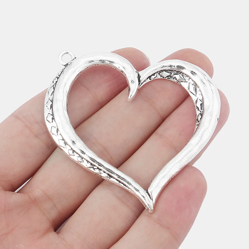 4PCS Large Open Love Heart Charms Pendants for Necklace Making Jewelry Findings 57x53mm
4PCS Large Open Love Heart Charms Pendants for Necklace Making Jewelry Findings 57x53mm