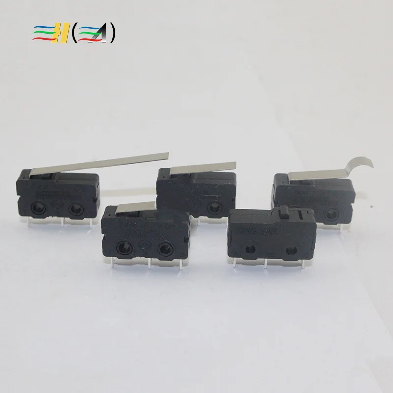 Mini doll machine Small switch ZE small micro switch Three feet With iron wheel Simulation game console machine gun Fretting
Mini doll machine Small switch ZE small micro switch Three feet With iron wheel Simulation game console machine gun Fretting