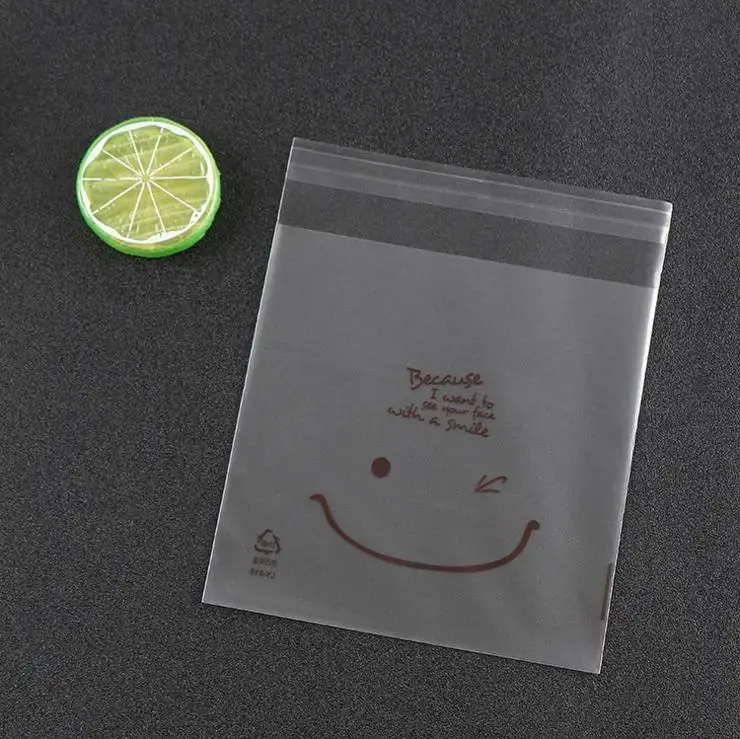 100pcs Smilling Face Design Cake Bag Cookie Packing Plastic Wedding Candy Bag Cake Decorations Party Supplies
100pcs Smilling Face Design Cake Bag Cookie Packing Plastic Wedding Candy Bag Cake Decorations Party Supplies