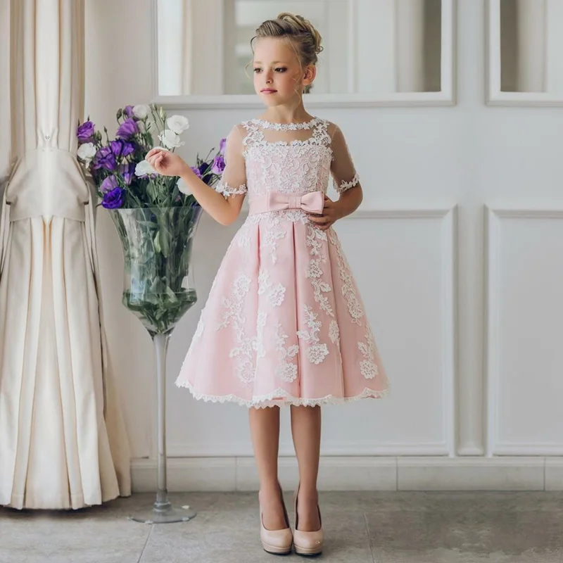 Flower Girl Dresses Blush Pink Lace Appliqué Half Sleeve Calf Length First Communion Gowns For Pageant Party Dresses
Flower Girl Dresses Blush Pink Lace Appliqué Half Sleeve Calf Length First Communion Gowns For Pageant Party Dresses