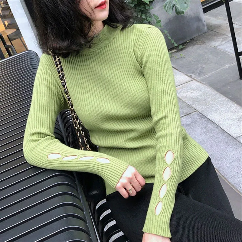 Early autumn new knitwear version of the languid chic style slim sweater with 4 small holes on the sleeves
Early autumn new knitwear version of the languid chic style slim sweater with 4 small holes on the sleeves