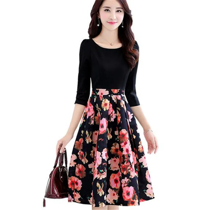 2017 New Korean Fashion Spring Autumn Women Dresses Splicing Printing Round Collar Medium Long High Quality Sexy Slim DressQ351
2017 New Korean Fashion Spring Autumn Women Dresses Splicing Printing Round Collar Medium Long High Quality Sexy Slim DressQ351