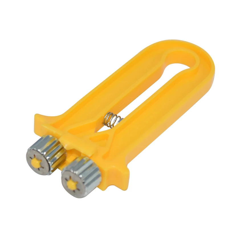 Plastic Bee Hive Frame Wire Tensioner Crimper Beekeepers Tool Nest Box Tight Yarn Wire Beehive Beekeeping Equipment
Plastic Bee Hive Frame Wire Tensioner Crimper Beekeepers Tool Nest Box Tight Yarn Wire Beehive Beekeeping Equipment