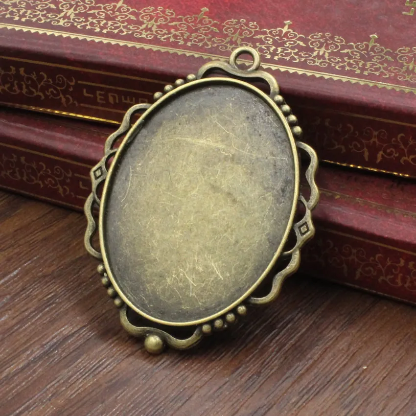 Fit 30x40mm Cabochons Summer Fashion Cameo/Glass Frame bezel Settings Tray blank DIY Accessory Making 5pcs/lot K05315
Fit 30x40mm Cabochons Summer Fashion Cameo/Glass Frame bezel Settings Tray blank DIY Accessory Making 5pcs/lot K05315