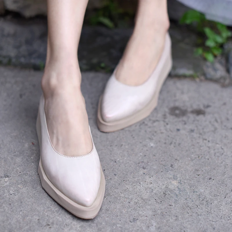 Artmu Original Retro Flats Shoes Handmade Genuine Leather Women Flats Loafers Pointed Toe Female Casual Shoes Work Shoes
Artmu Original Retro Flats Shoes Handmade Genuine Leather Women Flats Loafers Pointed Toe Female Casual Shoes Work Shoes