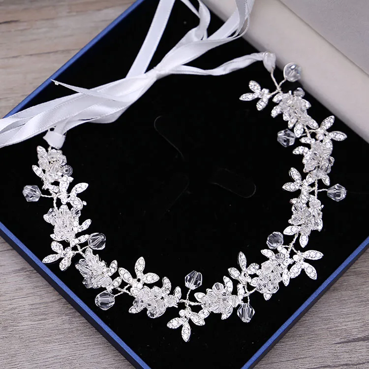 Floralbride Handmade Rhinestones Crystals Floral Wedding Tiara Headband Bridal Headpiece Bridesmaids Hair Accessories Women
Floralbride Handmade Rhinestones Crystals Floral Wedding Tiara Headband Bridal Headpiece Bridesmaids Hair Accessories Women