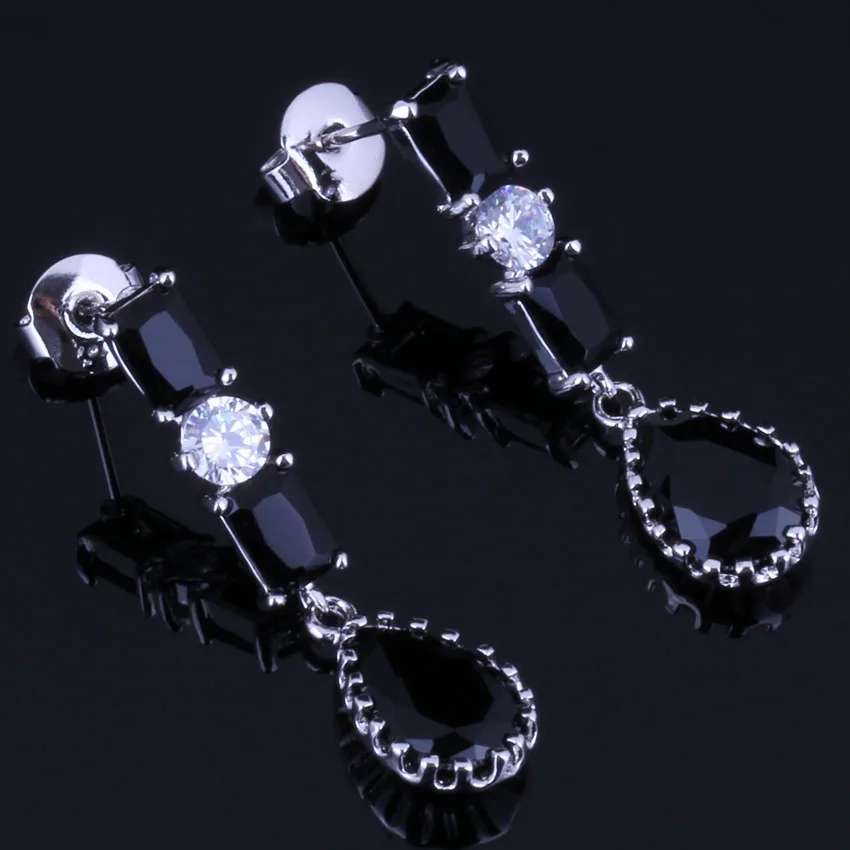 Flawless Water Drop Black Cubic Zirconia White CZ Silver Plated Drop Dangle Earrings V0731
Flawless Water Drop Black Cubic Zirconia White CZ Silver Plated Drop Dangle Earrings V0731