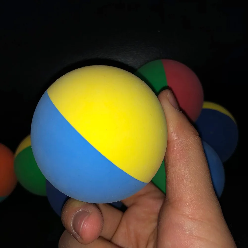 1 Piece 6cm Bi-color Racquet ball Squash Low Speed Rubber Hollow Squash Ball Training Competition High Elasticity Random Color
1 Piece 6cm Bi-color Racquet ball Squash Low Speed Rubber Hollow Squash Ball Training Competition High Elasticity Random Color
