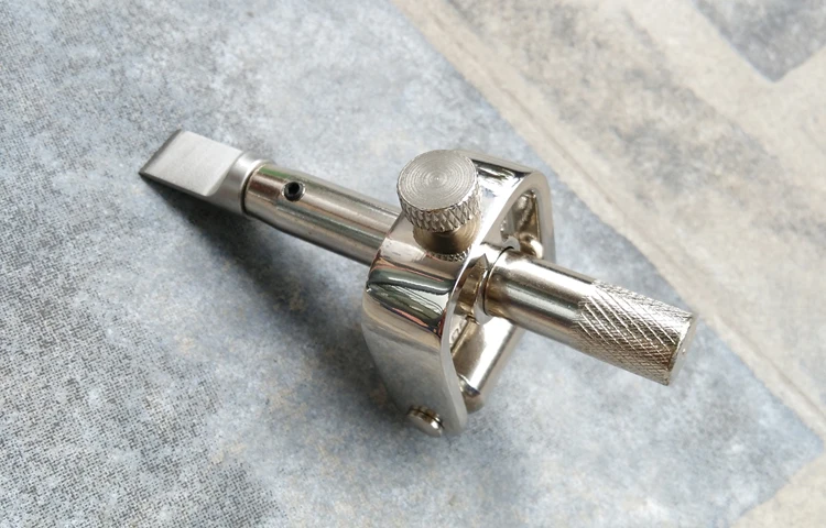 QUALITY Craft leather tools rotary cutter angle regulator grinding knife head locator
QUALITY Craft leather tools rotary cutter angle regulator grinding knife head locator