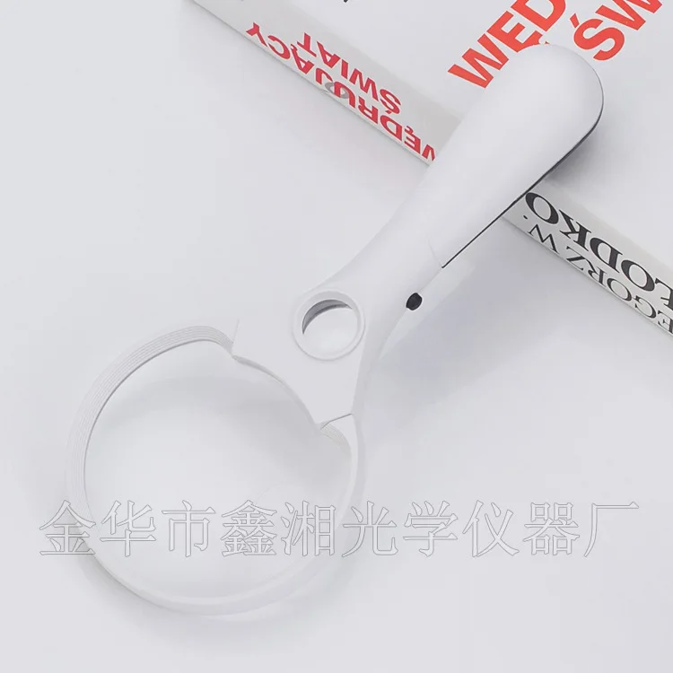 3X 4.5X 25X 82mm LED Illuminated Toy Gift Handheld Children Insect Viewer Reading Magnifier Office Magnifying Glass for Old Man
3X 4.5X 25X 82mm LED Illuminated Toy Gift Handheld Children Insect Viewer Reading Magnifier Office Magnifying Glass for Old Man