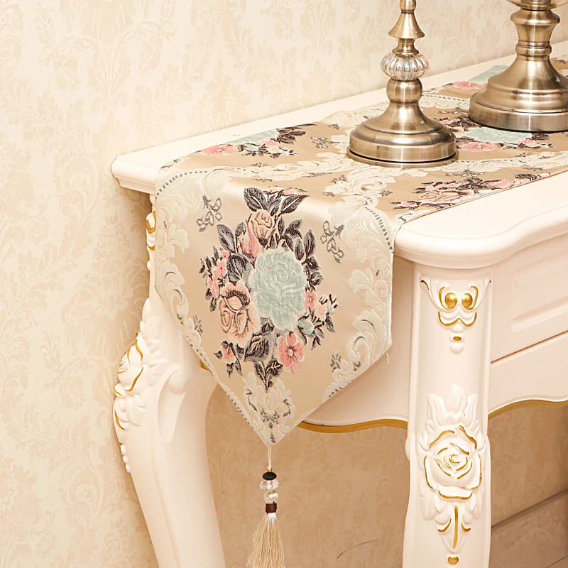 European luxury embroidered table flag cotton and linen Table Runner Tablecloth Embroidered Table Runners Table Flag Dinner Mats
European luxury embroidered table flag cotton and linen Table Runner Tablecloth Embroidered Table Runners Table Flag Dinner Mats