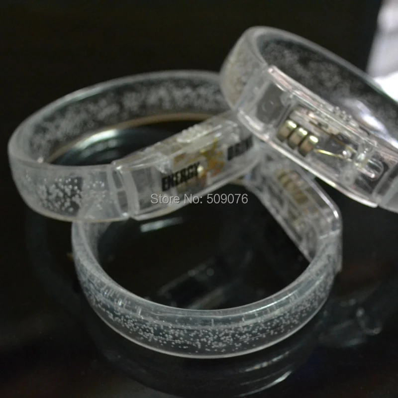 make LOGO 720pcs/lot light up bangle LED Flash Blinking Party Bracelet flashing acrylic Wrist Band for party event supplies
make LOGO 720pcs/lot light up bangle LED Flash Blinking Party Bracelet flashing acrylic Wrist Band for party event supplies