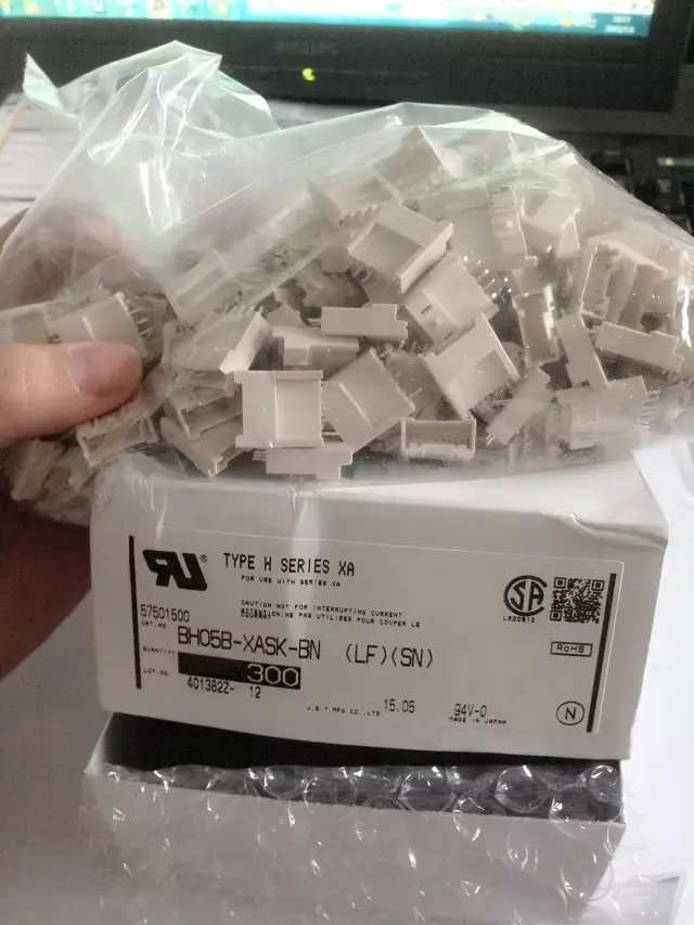 BH05B-XASK-BN header Connectors terminals housings 100% new and original parts BH05B-XASK-BN (LF)(SN)
BH05B-XASK-BN header Connectors terminals housings 100% new and original parts BH05B-XASK-BN (LF)(SN)