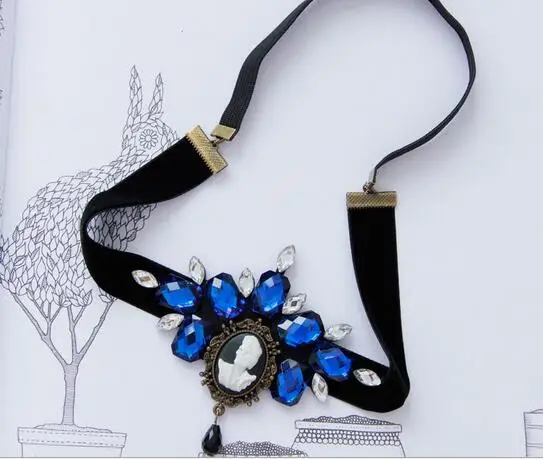 New arrival women's punk hairbands party girl's Vintage lovely headband with Rhinestone hair accessories
New arrival women's punk hairbands party girl's Vintage lovely headband with Rhinestone hair accessories