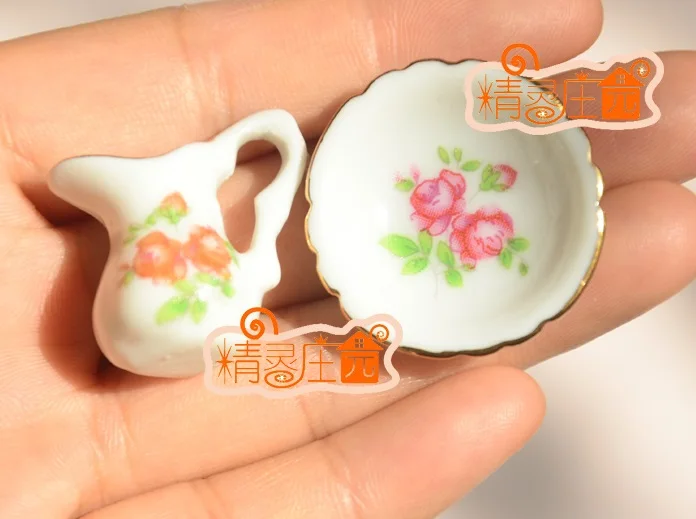 MINI Doll house Mini furniture model accessories ceramic art single ear vase jar flowers
MINI Doll house Mini furniture model accessories ceramic art single ear vase jar flowers