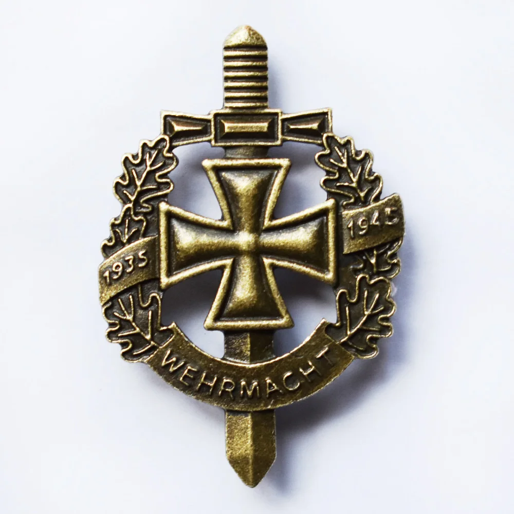 ВОЕННЫЙ ЗНАЧОК времен 2 мировой войны вермахт Втч 1935 1945 с железным крестом| |