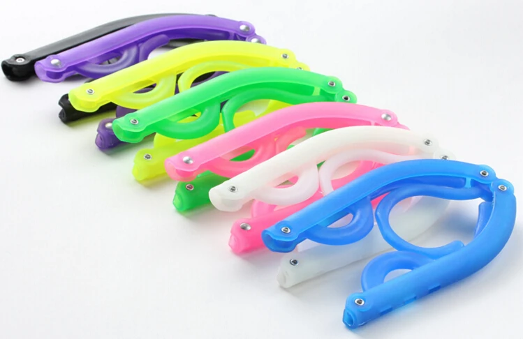 Free shipping Folding hanger simple portable travel home travel convenient hanger magic hanger #6075
Free shipping Folding hanger simple portable travel home travel convenient hanger magic hanger #6075