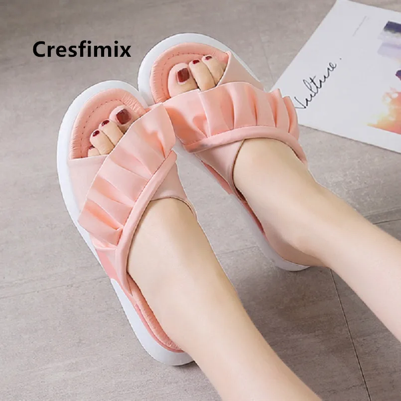 Marlisasa Women Classic High Quality White Pu Leather Slippers Lady Fashion Casual Pink Summer Slippers Pantoufles Femmes F5227
Marlisasa Women Classic High Quality White Pu Leather Slippers Lady Fashion Casual Pink Summer Slippers Pantoufles Femmes F5227