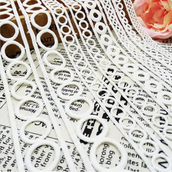 30y Water Soluble Lace Trim Applique Cord Lace Fabric Sewing Accessories High Quality Milk Silk Embroidery Lace Trimming Ribbon
30y Water Soluble Lace Trim Applique Cord Lace Fabric Sewing Accessories High Quality Milk Silk Embroidery Lace Trimming Ribbon