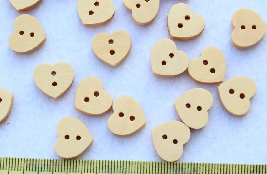 600pcs 2 holes small heart wooden buttons cabochon for diy jewelry ,scrapbook,bags,crafts 15mm
600pcs 2 holes small heart wooden buttons cabochon for diy jewelry ,scrapbook,bags,crafts 15mm