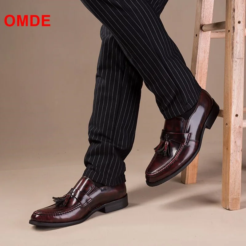 OMDE Loafers Patent Leather Shoes Men Slip-on Dress Shoes Breathable Tassel Loafers Men's Office Wedding Shoes Casual Flats
OMDE Loafers Patent Leather Shoes Men Slip-on Dress Shoes Breathable Tassel Loafers Men's Office Wedding Shoes Casual Flats