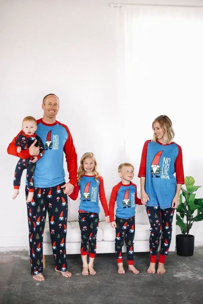 Family Matching Christmas Pajamas Sets 2021 Winter Mother Father Son Daughter Sleepwear Family Look Matching Clothes Home Wear
Family Matching Christmas Pajamas Sets 2021 Winter Mother Father Son Daughter Sleepwear Family Look Matching Clothes Home Wear