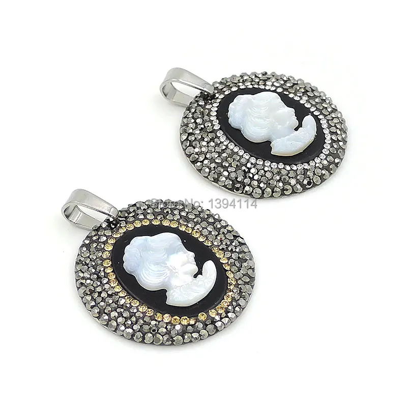 

Natural White Shell Cameo Pretty Lady Oval Pendants Around Pave CZ Approx 28*28*3 mm