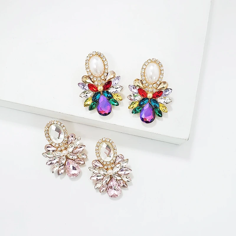 JURAN Trendy Multicolored Flower Shape Stud Earrings Big Rhinestone Statement Luxury Crystal Fashion Jewelry For Women
JURAN Trendy Multicolored Flower Shape Stud Earrings Big Rhinestone Statement Luxury Crystal Fashion Jewelry For Women