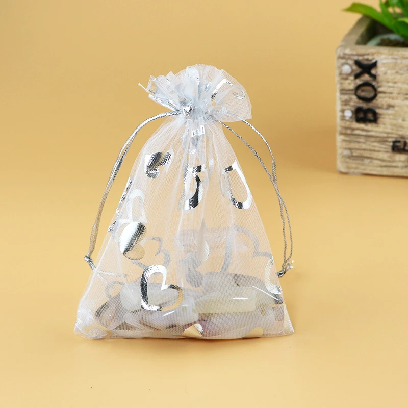 200pcs/set White Silver Heart Organza Jewelry Wedding Gift Pouch Bags 9x12cm For Party Holiday New Year Use Gift Packing
200pcs/set White Silver Heart Organza Jewelry Wedding Gift Pouch Bags 9x12cm For Party Holiday New Year Use Gift Packing