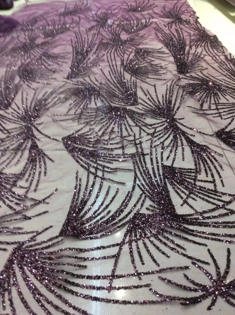 Flicker net cloth 2108new 5yards/bag HL322# Mixed color flash powder lace fabric for bridal wedding dress/sawing
Flicker net cloth 2108new 5yards/bag HL322# Mixed color flash powder lace fabric for bridal wedding dress/sawing