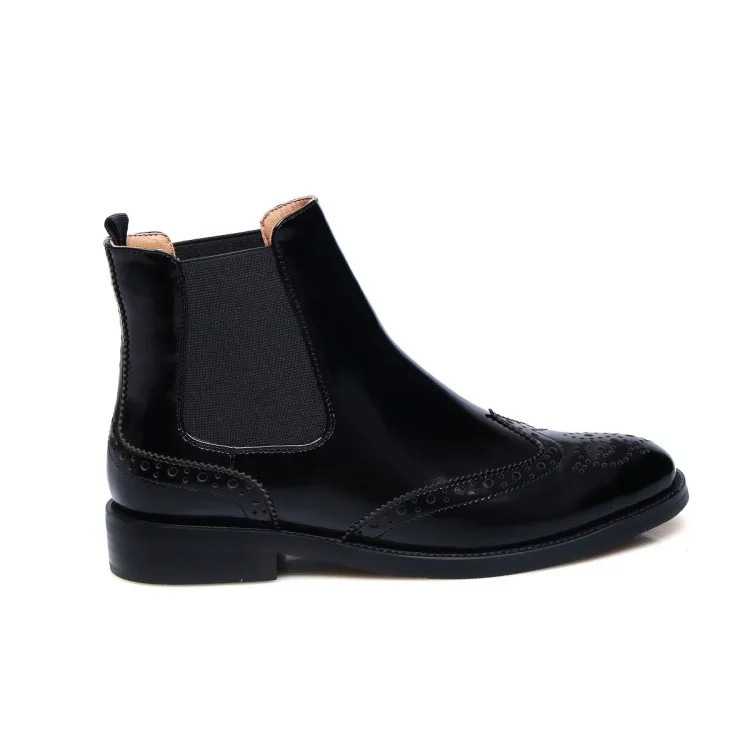 MLJUESE 2018 women ankle boots cow leather patent leather cutouts brogue style autumn spring women Chelsea boots size 34-42
MLJUESE 2018 women ankle boots cow leather patent leather cutouts brogue style autumn spring women Chelsea boots size 34-42