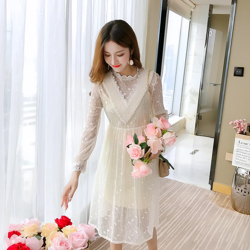 17zq Women Lace Dress 2019 Korean Pearl Edition Platycodon Dresses Vintage French Hollow Out Female Eyelash Lace Vestidos D1904
17zq Women Lace Dress 2019 Korean Pearl Edition Platycodon Dresses Vintage French Hollow Out Female Eyelash Lace Vestidos D1904