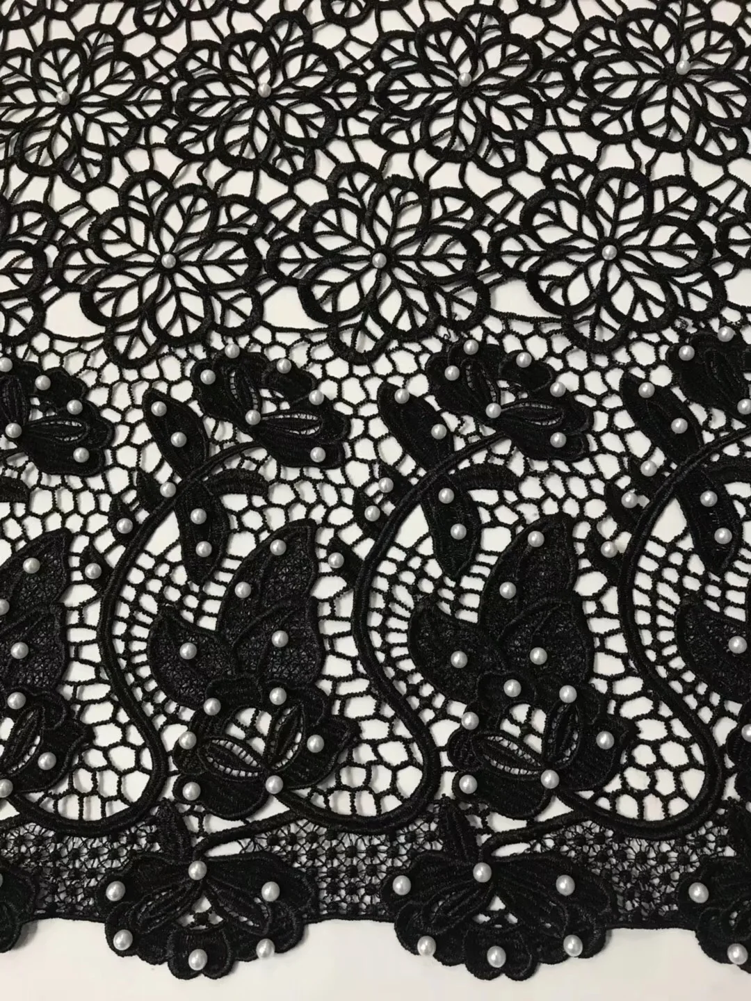 African Lace Fabric 2018 African Guipure Cord Lace High Quality embroidery Beaded cord lace guipure lace for wedding K-R1956
African Lace Fabric 2018 African Guipure Cord Lace High Quality embroidery Beaded cord lace guipure lace for wedding K-R1956