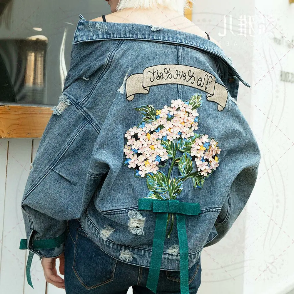 Embroidery three-dimensional flowers Denim jackets female single breasted 100% cotton floral denim outwear tops wq1556 dropship
Embroidery three-dimensional flowers Denim jackets female single breasted 100% cotton floral denim outwear tops wq1556 dropship