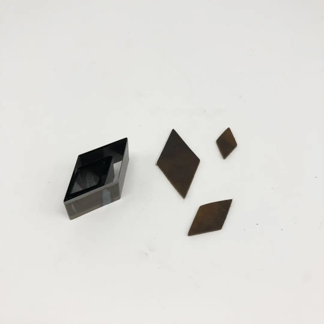 Штамповочный Инструмент для работы с кожей, 3 шт.
Штамповочный Инструмент для работы с кожей, 3 шт.