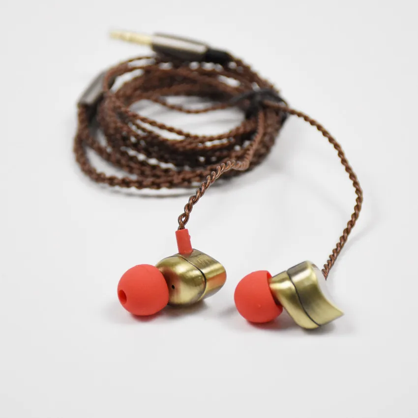 FAAEAL Compound Diaphragm Dynamic Earphone Stereo Bass Metal Headset with Microphone Rock DJ Monitor Audio Earbuds for Xiaomi/LG
FAAEAL Compound Diaphragm Dynamic Earphone Stereo Bass Metal Headset with Microphone Rock DJ Monitor Audio Earbuds for Xiaomi/LG