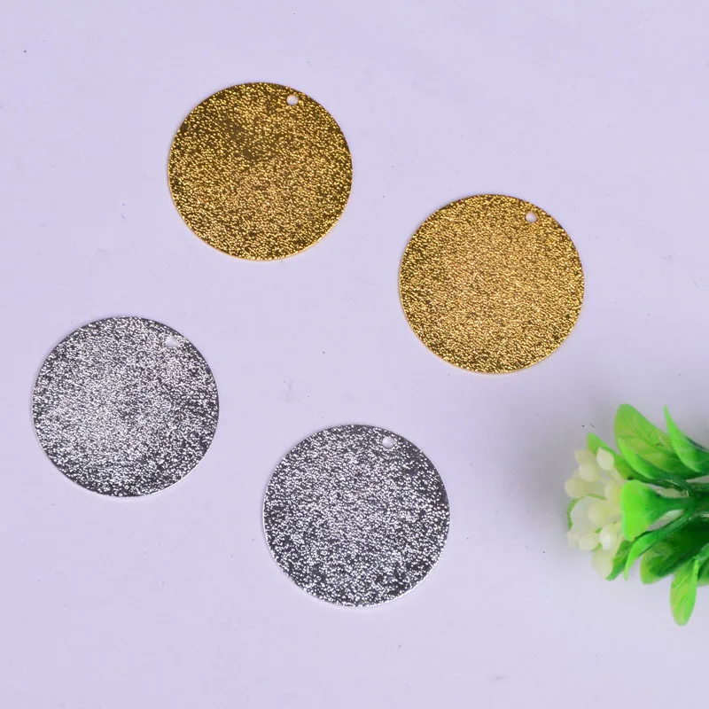 50pcs/lot Gold/Silver plated 20mm Simple round dull-polish charm pendants for Necklace DIY Jewelry Findings wholesale
50pcs/lot Gold/Silver plated 20mm Simple round dull-polish charm pendants for Necklace DIY Jewelry Findings wholesale