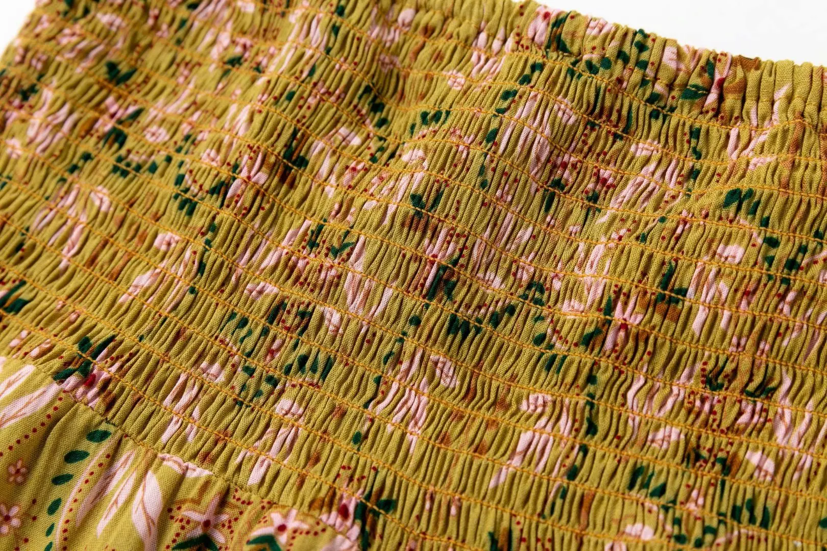 Slim High Waist Two-Piece Dress Set 2019 Women Summer Printed Short Tops And Side Slit Long Dress 2 Piece Dress Set Yellow Dress
Slim High Waist Two-Piece Dress Set 2019 Women Summer Printed Short Tops And Side Slit Long Dress 2 Piece Dress Set Yellow Dress