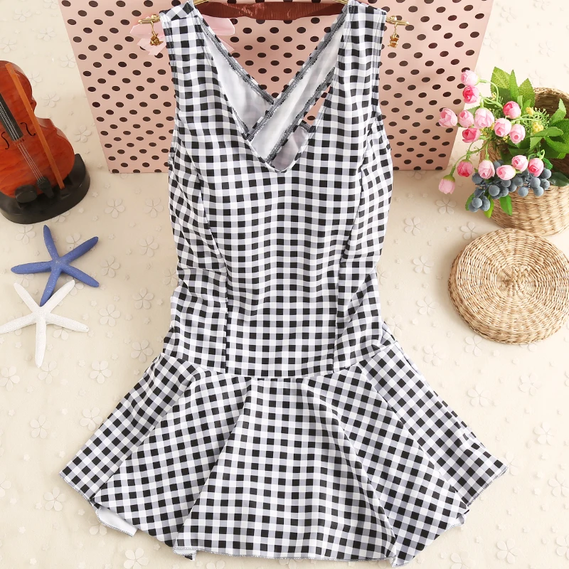 New Hot Sell Top Quality Retro Plaid Backless Sexy Swimwear Women One Pieces Bathing Suit Slender Lady Swimsuit Cross Wire Free
New Hot Sell Top Quality Retro Plaid Backless Sexy Swimwear Women One Pieces Bathing Suit Slender Lady Swimsuit Cross Wire Free
