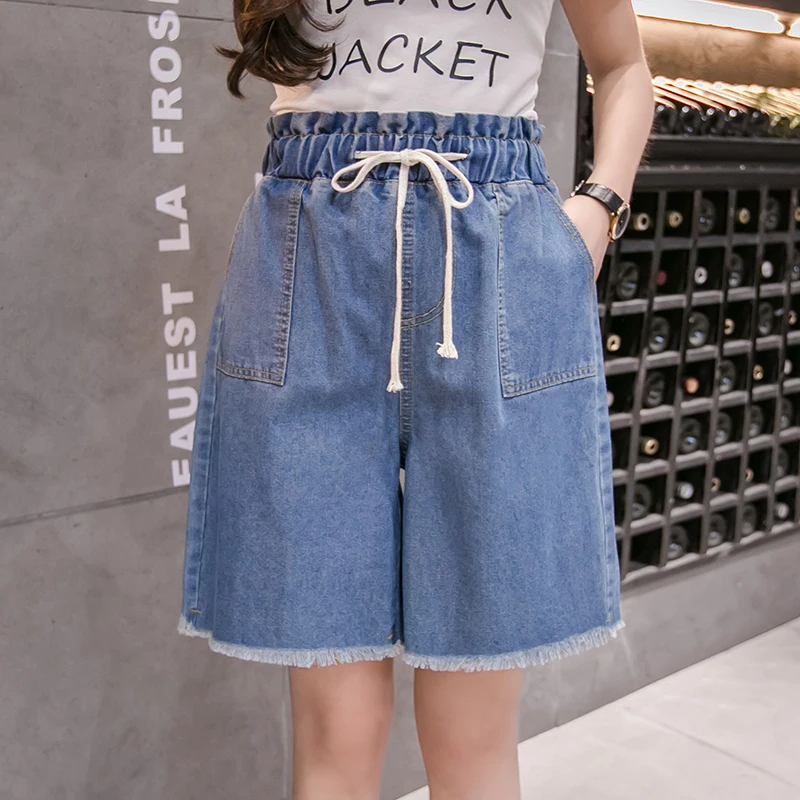Maxi 5XL New Summer Autumn Casual Solid Denim Shorts Women High Waist Loose Wide Leg Shorts Slim All-Match Half Shorts Female
Maxi 5XL New Summer Autumn Casual Solid Denim Shorts Women High Waist Loose Wide Leg Shorts Slim All-Match Half Shorts Female