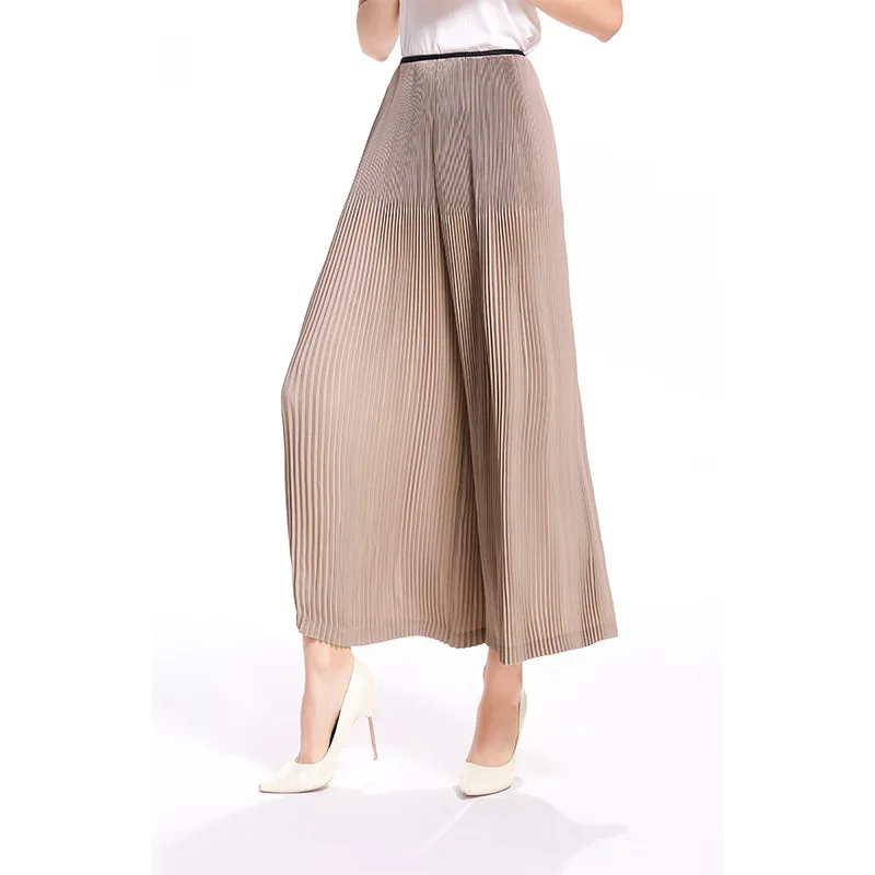 Original Miyake European and American Toothpick Pleated Fashion Wide-legged Slacks Women's Pants Spring
Original Miyake European and American Toothpick Pleated Fashion Wide-legged Slacks Women's Pants Spring